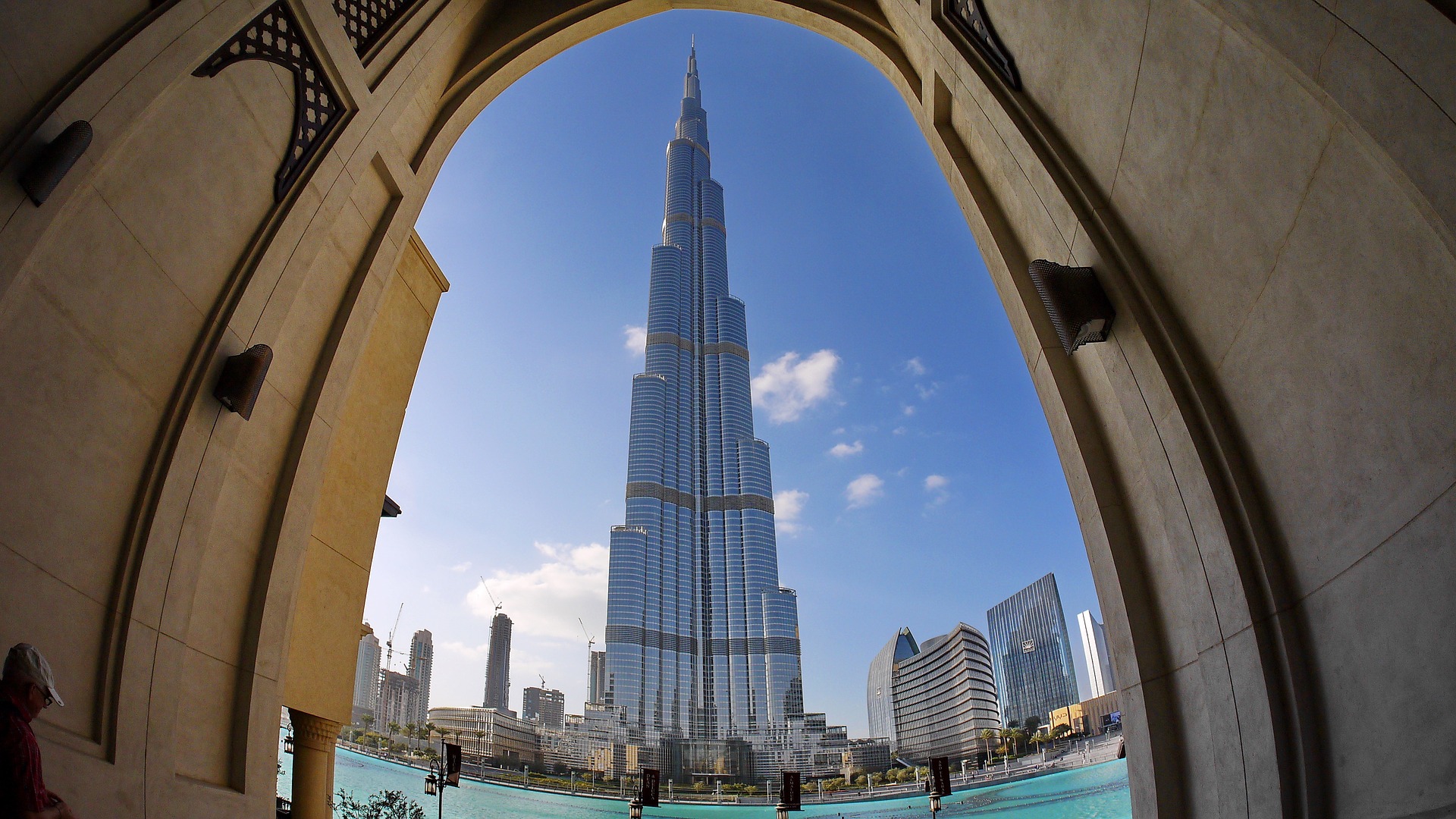 dubai-2057583_1920